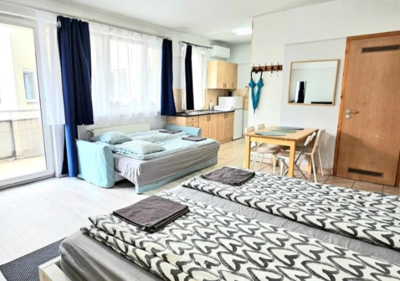 Cozy With Big Balcony And Ac Appartement *